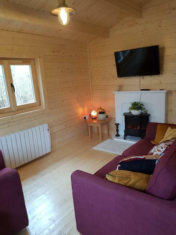 Inisean Lodge Log Cabin -Part Of Inisean B&B Dunglow Exterior foto
